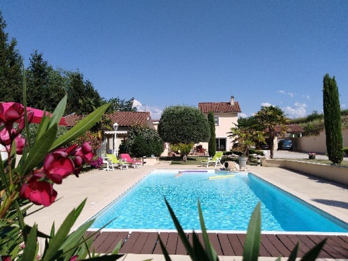 Coeuraccords, Spa & Bien-Etre Au Calme Naturiste Toute L'Annee Saint-Bardoux Exterior photo